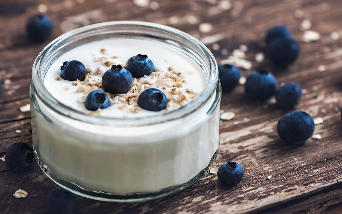 Kefir zur Gewichtsreduktion kann durch Joghurt ersetzt werden. 