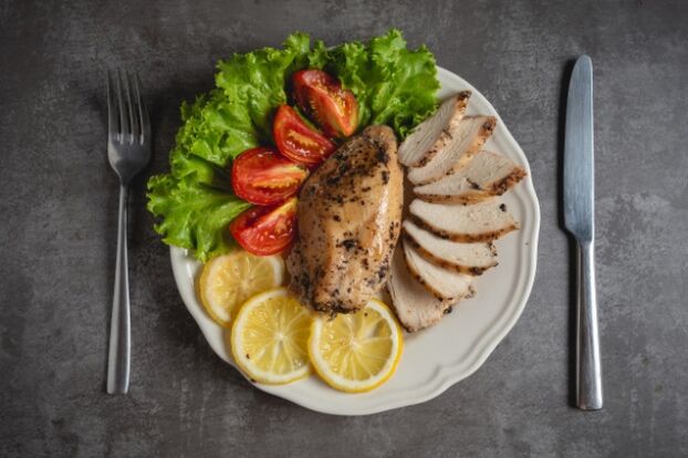 Hühnergrill mit Gemüse